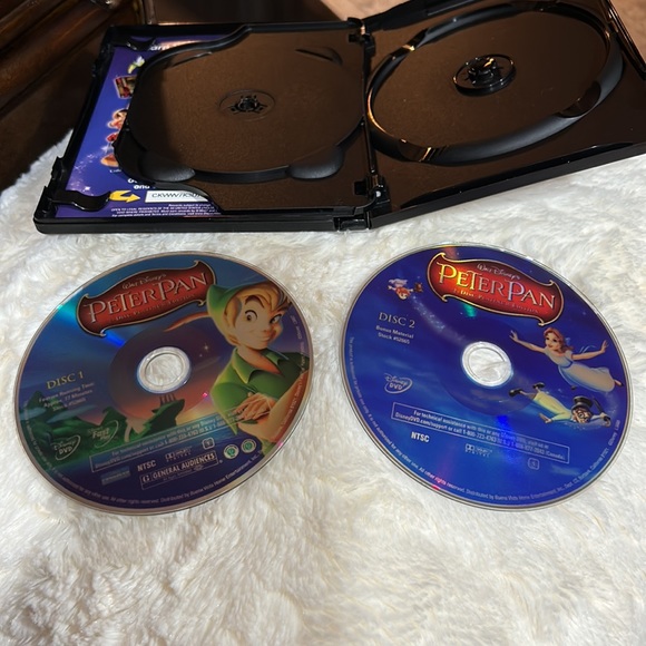 Walt Disney’s Peter Pan 2-disc platinum edition DVD - Picture 7 of 10